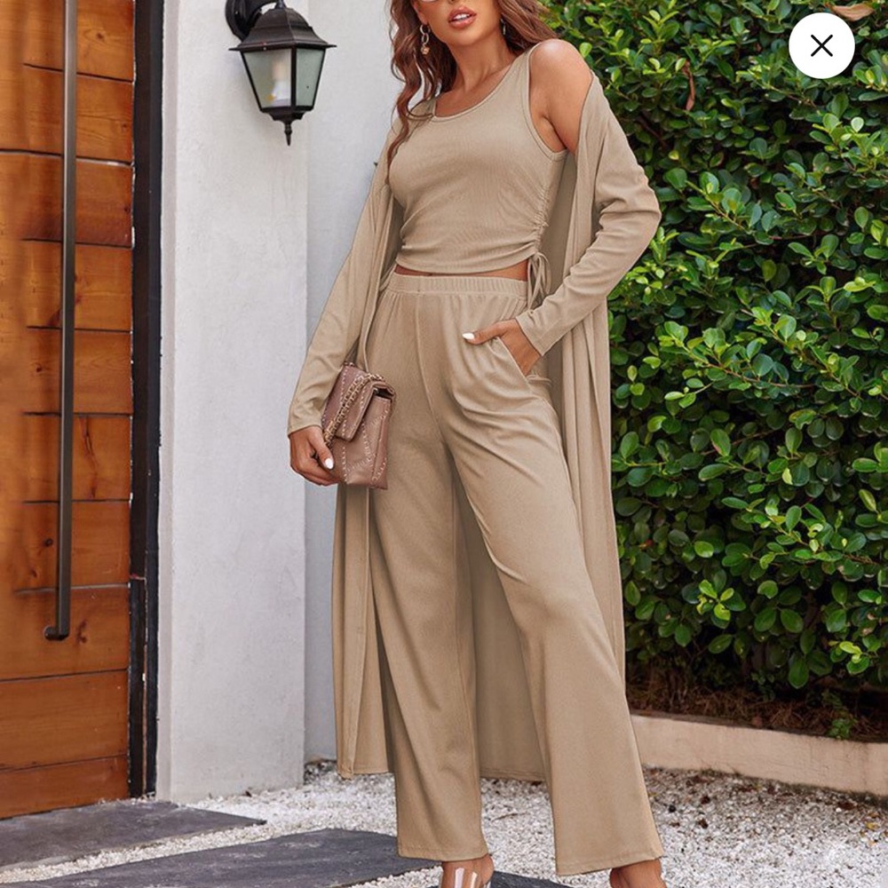 Elegant Tan Women's Jumpsuit Set